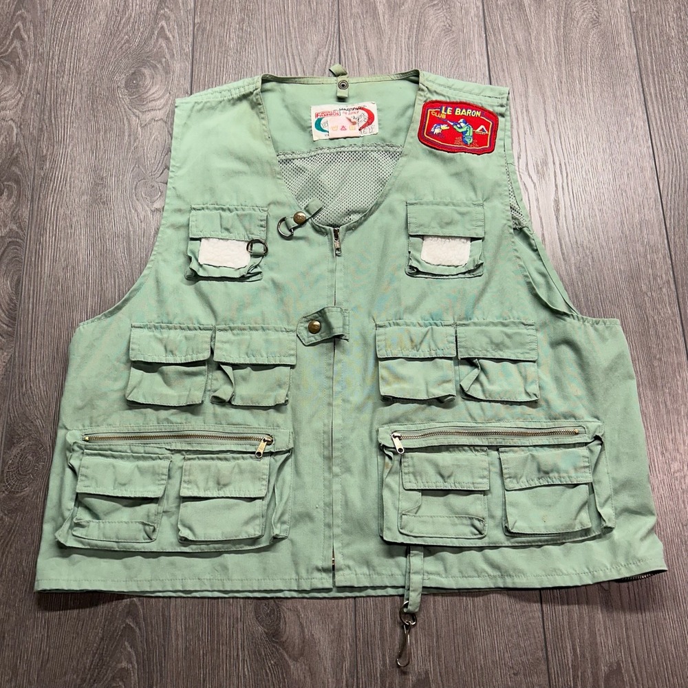 Vintage World Famous Fishing Vest Mens XL Green Utility Multi Pocket Le Baron